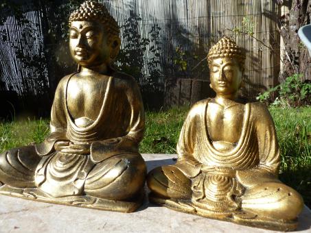 Buddha gold aus Racine Fiberglas 23 cm